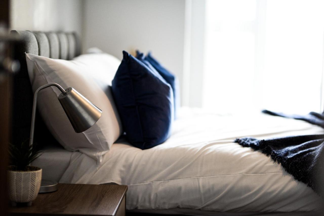 Onpoint Apartments - Spacious 2 Bedroom Apt - City Centre With Balcony Manchester Kültér fotó