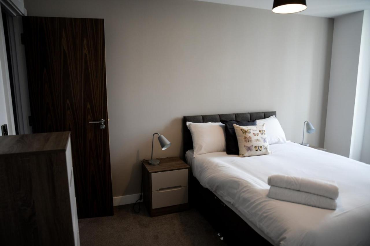Onpoint Apartments - Spacious 2 Bedroom Apt - City Centre With Balcony Manchester Kültér fotó